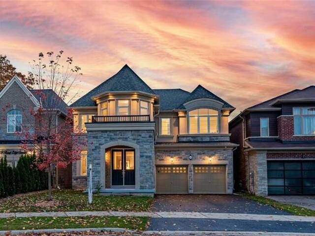 32 FOREST EDGE CRESCENT Crescent East Gwillimbury Ontario, L9N 0S6