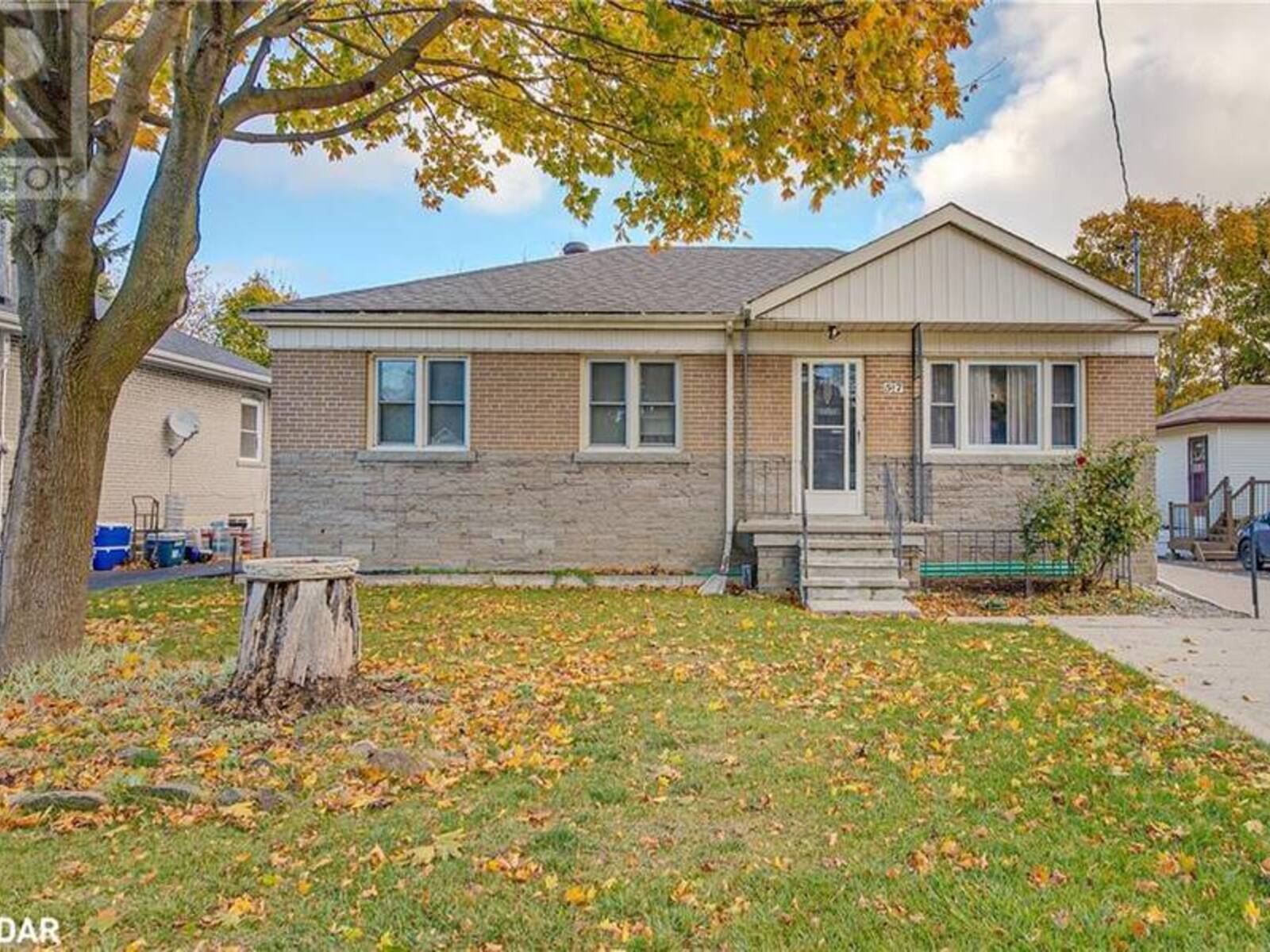 57 NEWTON Street, Barrie, Ontario L4M 3N4