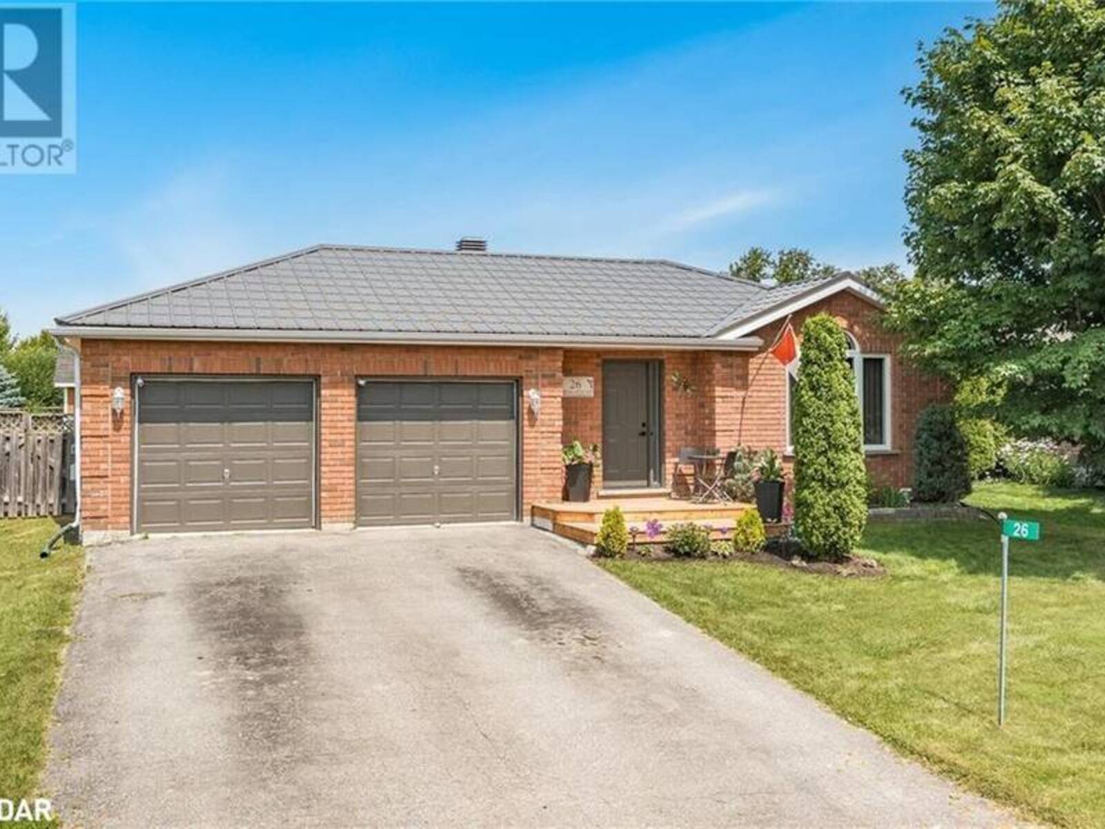 26 BURTON Crescent, Elmvale, Ontario L0L 1P0