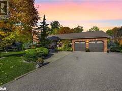 30 HICKORY Lane Oro-Medonte Ontario, L0K 1E0