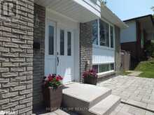 72 JANE Crescent | Barrie Ontario | Slide Image Two