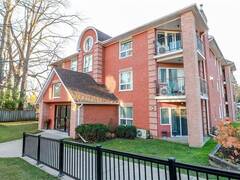 131 CLAPPERTON Street Unit# 305 Barrie Ontario, L4M 3G3