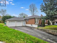 5 CRESWICK Court Barrie Ontario, L4M 2J7