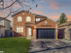 48 CANARY REED Court Barrie Ontario, L4N 8S1