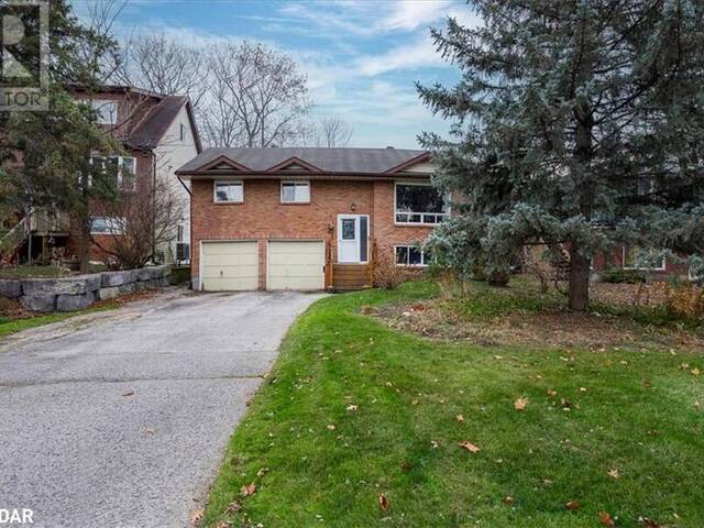 23 BRENNAN Avenue Barrie Ontario, L4N 3X2