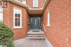 186 HANMER Street W | Barrie Ontario | Slide Image Four