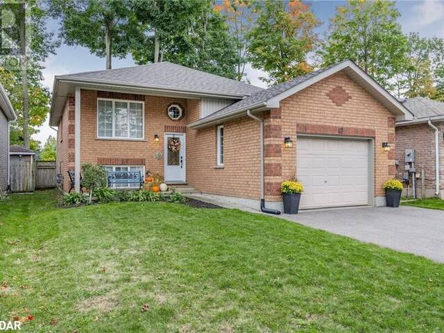 47 MONIQUE Crescent Barrie Ontario, L4M 6Y3