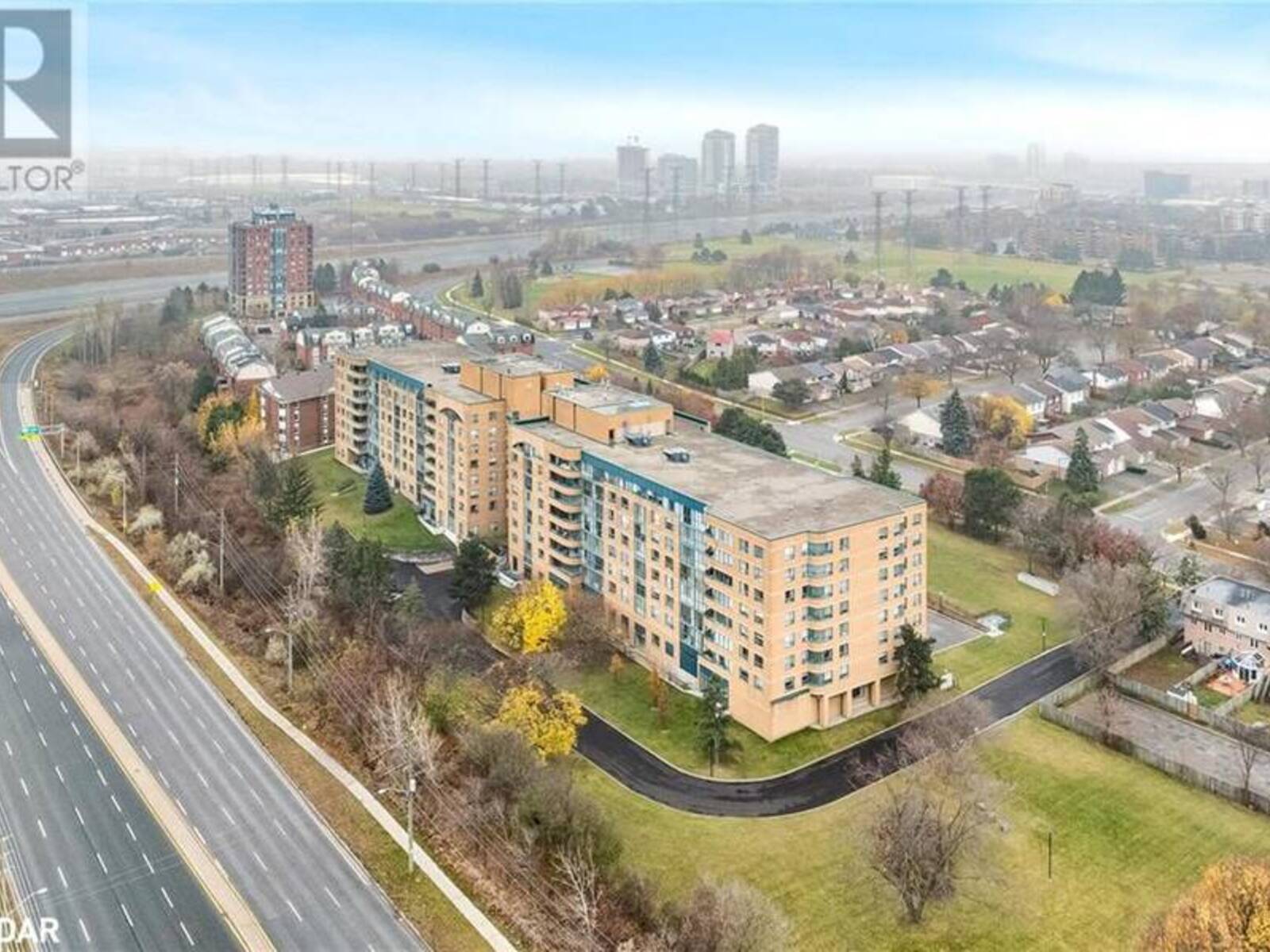 1655 PICKERING Parkway Unit# 809, Pickering, Ontario L1V 6L3