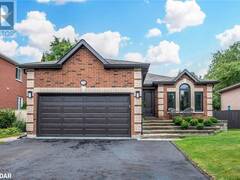 22 CLOUGHLEY Drive Barrie Ontario, L4N 7Y3