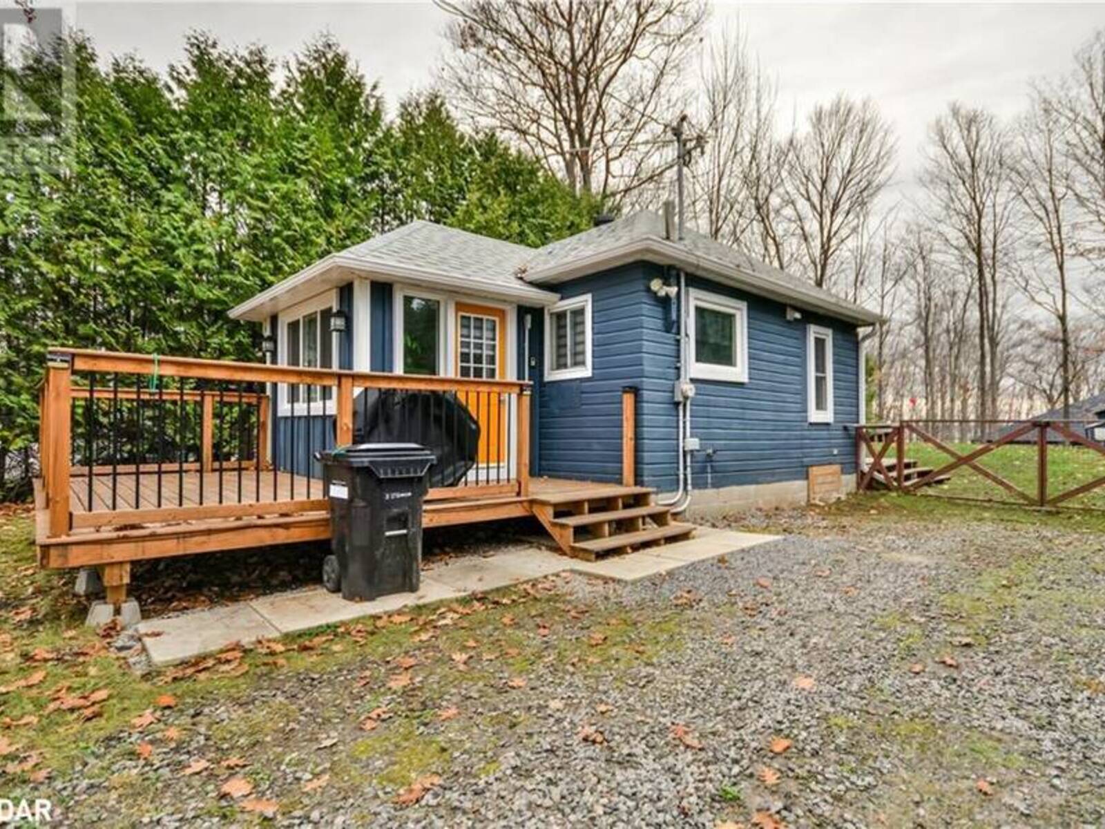 53 POLISH Avenue, Penetanguishene, Ontario L9M 1W8