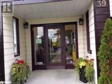 39B POYNTZ Street | Penetanguishene Ontario | Slide Image Two