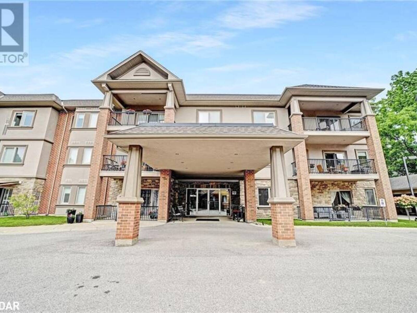 19B YONGE Street N Unit# 103, Elmvale, Ontario L0L 1P0