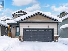 61 QUINN FOREST Drive Bracebridge Ontario, P1L 0C8