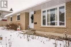 93 JAMIESON Crescent | Oro-Medonte Ontario | Slide Image Three