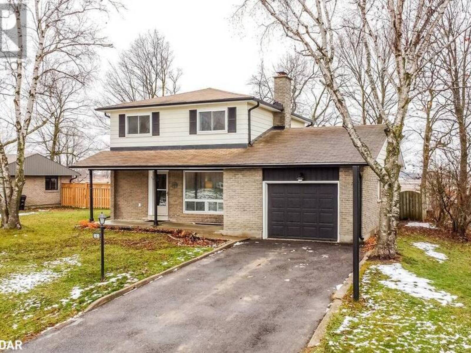 261 NELSON Crescent, Innisfil, Ontario L9S 1E5