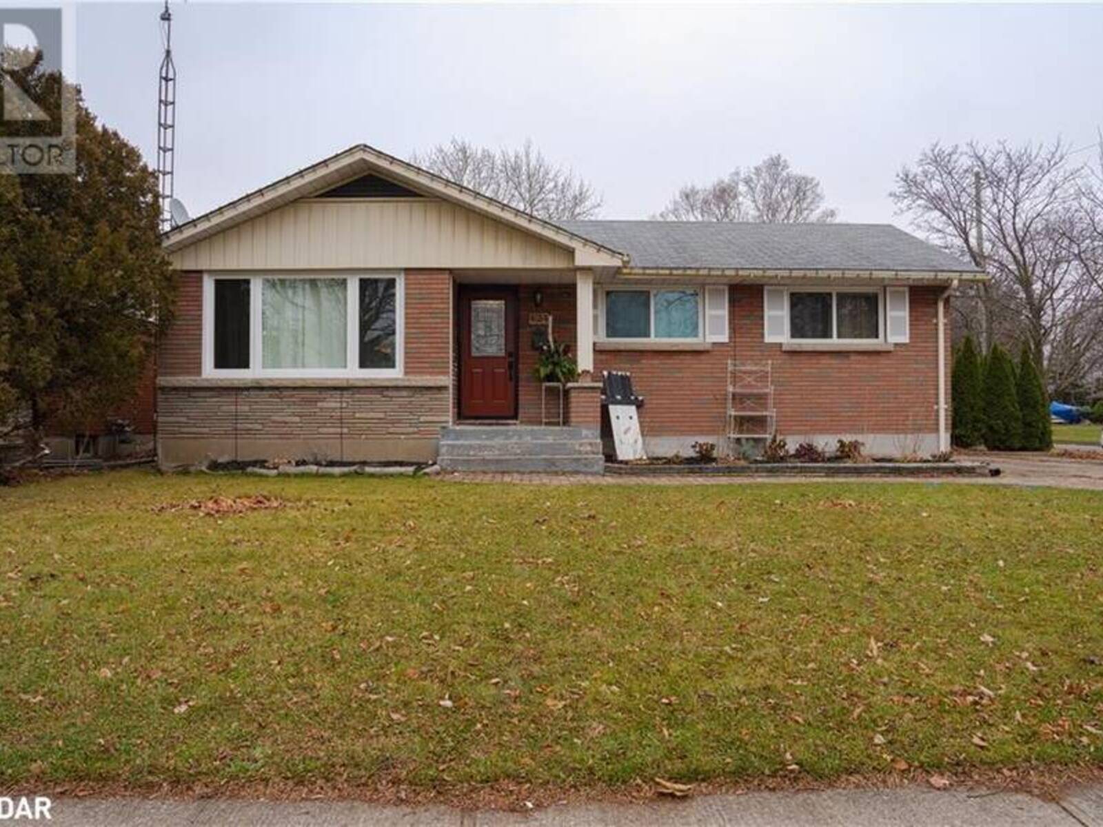 424 BUNTING Road, St. Catharines, Ontario L2M 3Z4