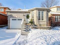 94 CHURCHLAND Drive Barrie Ontario, L4N 8P1