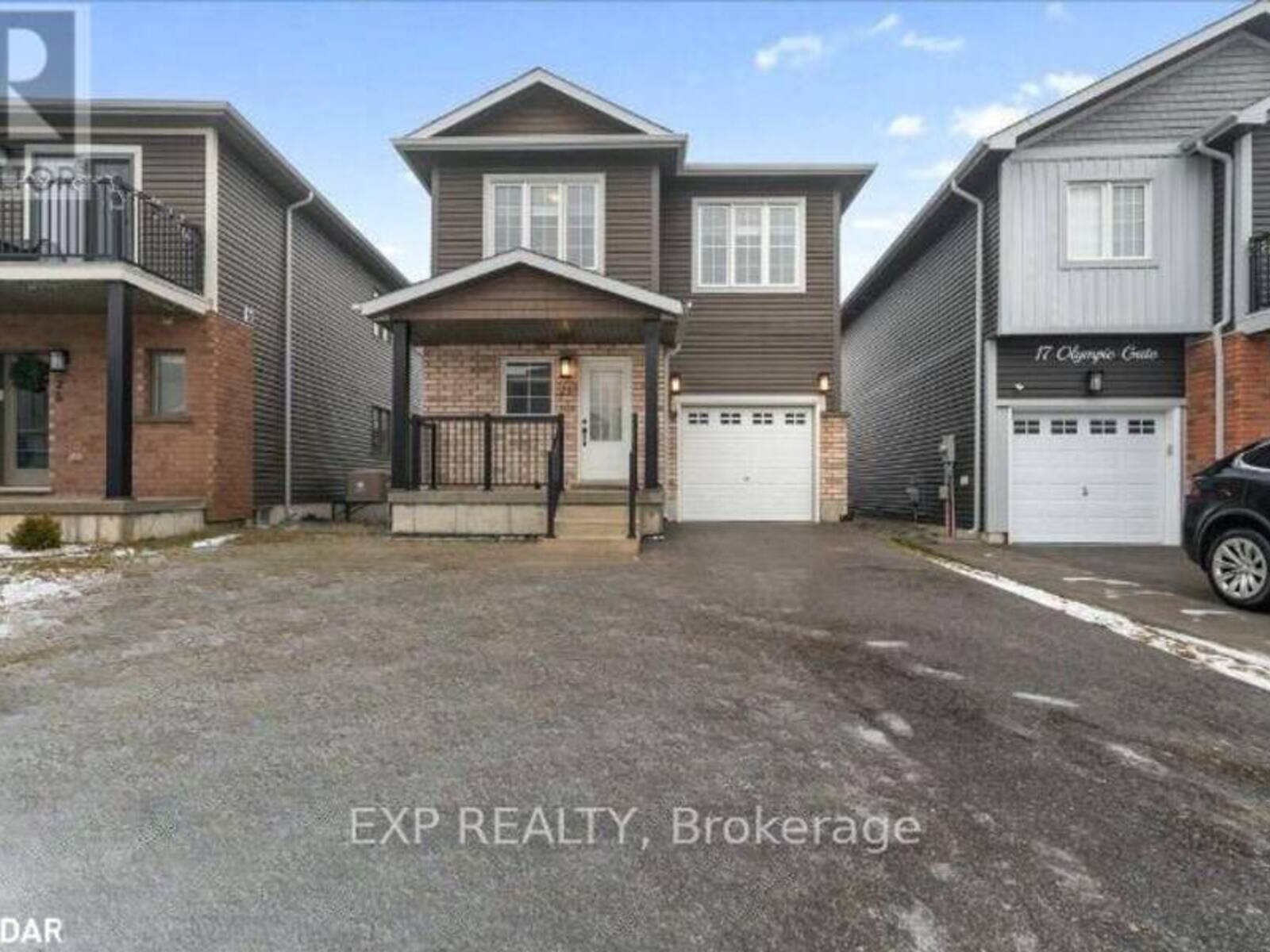 21 OLYMPIC Gate, Barrie, Ontario L9J 0H9