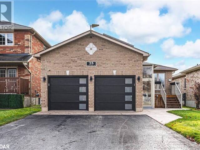 25 THICKETWOOD Avenue Barrie Ontario, L4N 5Y3