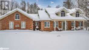 2 PINEVIEW Drive | Oro-Medonte Ontario | Slide Image One