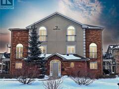 51 FERNDALE Drive S Unit# 6 Barrie Ontario, L4N 5W9