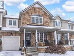 18 BENTLEY Crescent Barrie Ontario, L4N 0Z1