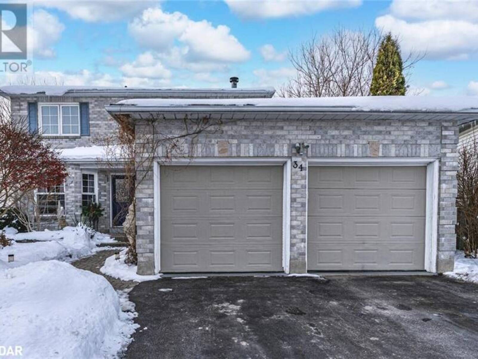 34 WARD Drive, Barrie, Ontario L4N 7N9