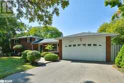 2069 THORNLEA Drive | Oakville Ontario | Slide Image Two