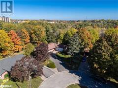 4 BROOKDALE DRIVE Barrie Ontario, L4N 1N5