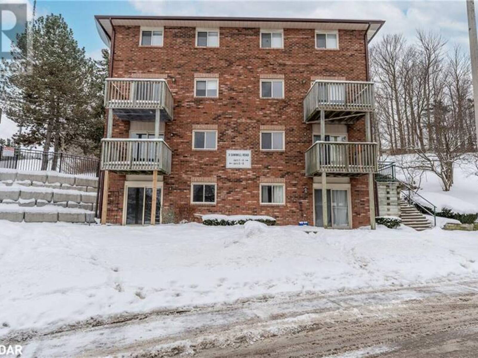 3 SAWMILL Road Unit# 8, Barrie, Ontario L4N 6X3