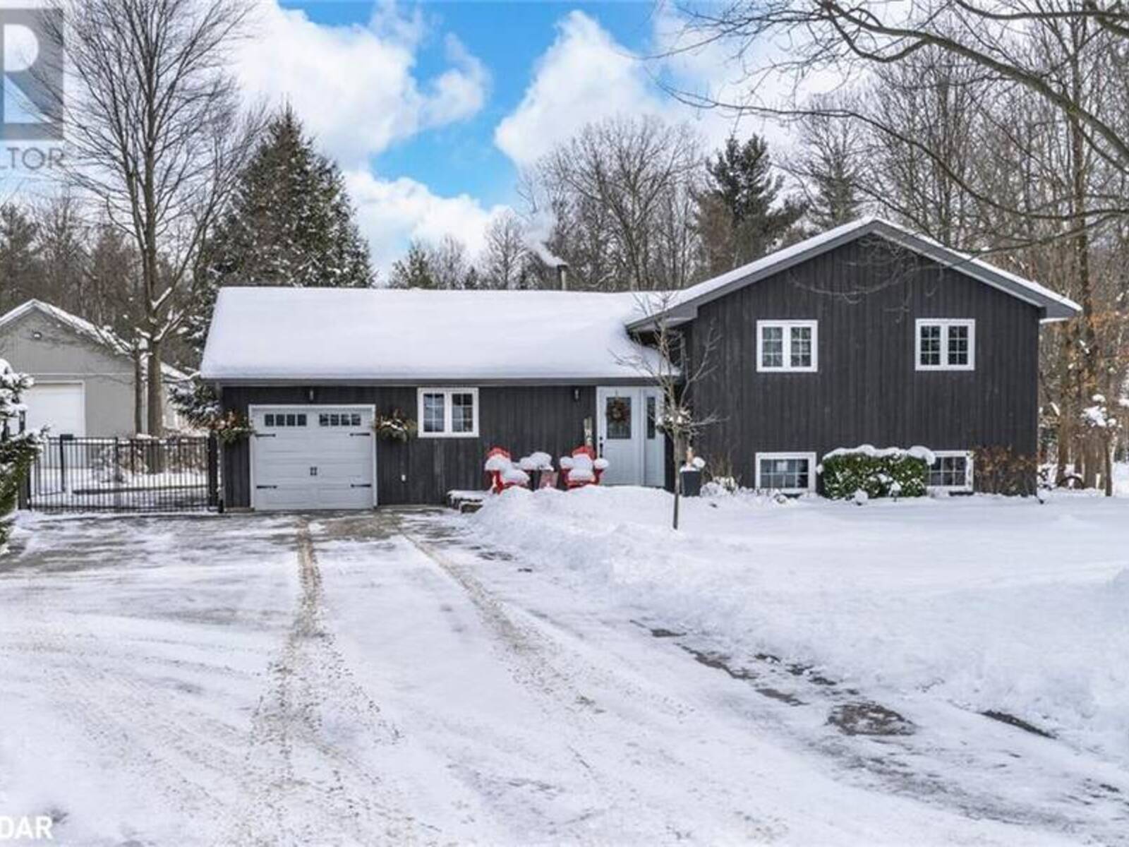 8071 4TH LINE, Angus, Ontario L0M 1B1