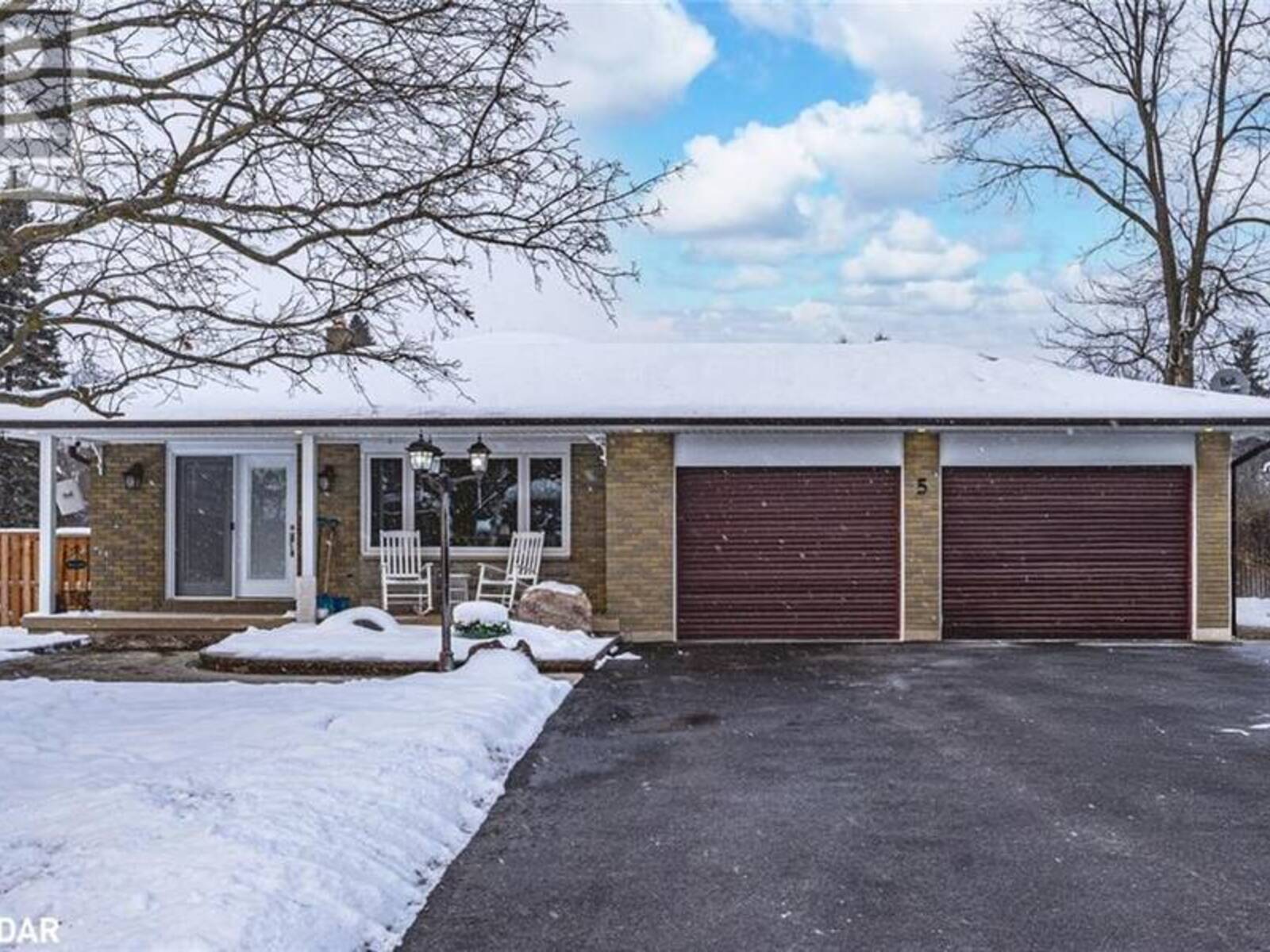 5 GLENDALE Avenue, Essa, Ontario L0L 2N0