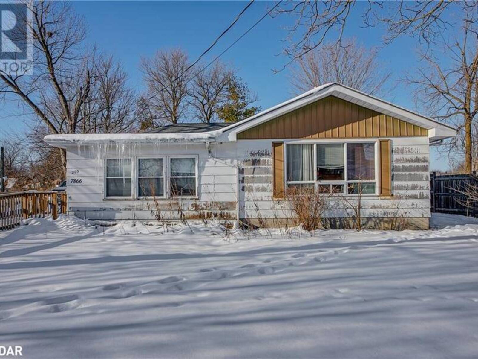 7866 YONGE Street, Innisfil, Ontario L9S 1L4