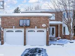 199 HANMER Street W Barrie Ontario, L4N 7J9