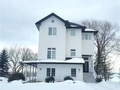 75 INDIAN TRAIL Trail Collingwood Ontario, L9Y 0X2