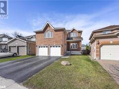 36 BATTEAUX Street Barrie Ontario, L4N 2J3