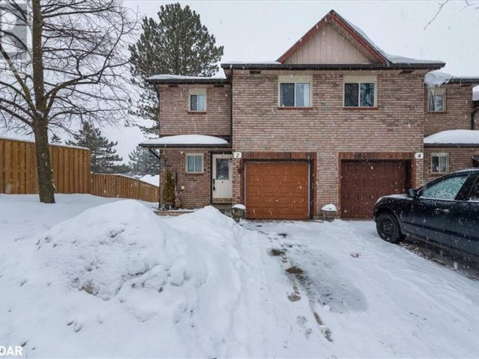 2 SAWMILL Road Unit# 36, Barrie, Ontario L4N 6X3