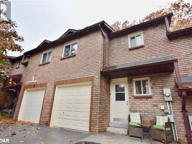 11 PHEASANT Trail Barrie Ontario, L4N 6W4