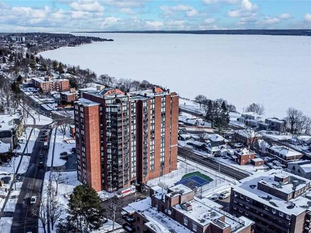 181 COLLIER Street Unit# 206 Barrie Ontario, L4M 5L6 - 2 Bedrooms Condo For Sale