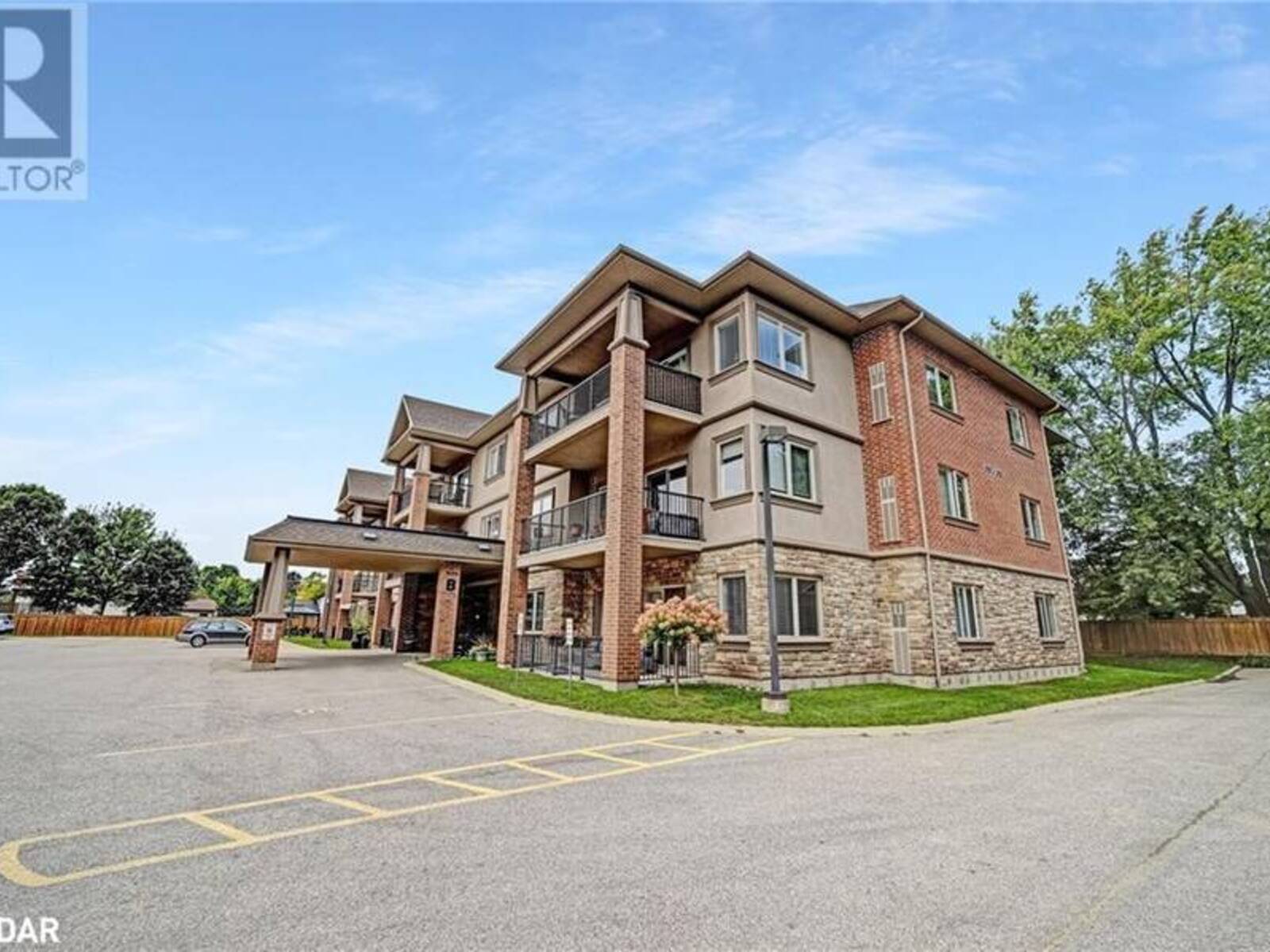 19B YONGE Street N Unit# 103, Elmvale, Ontario L0L 1P0