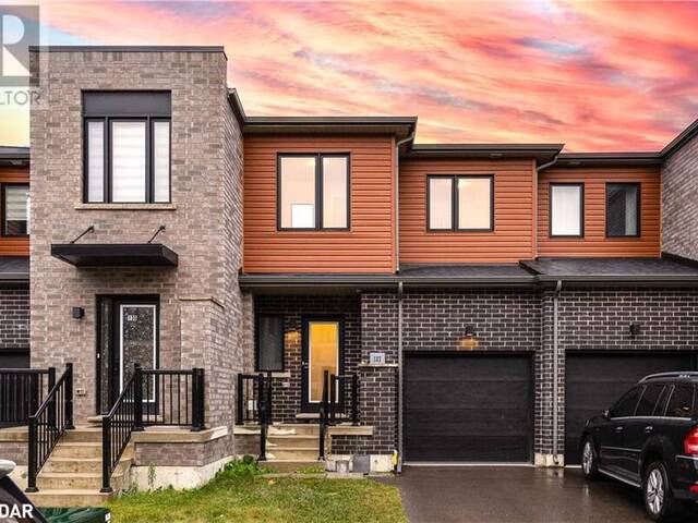 137 TURNBERRY Lane Barrie Ontario, L9J 0M8