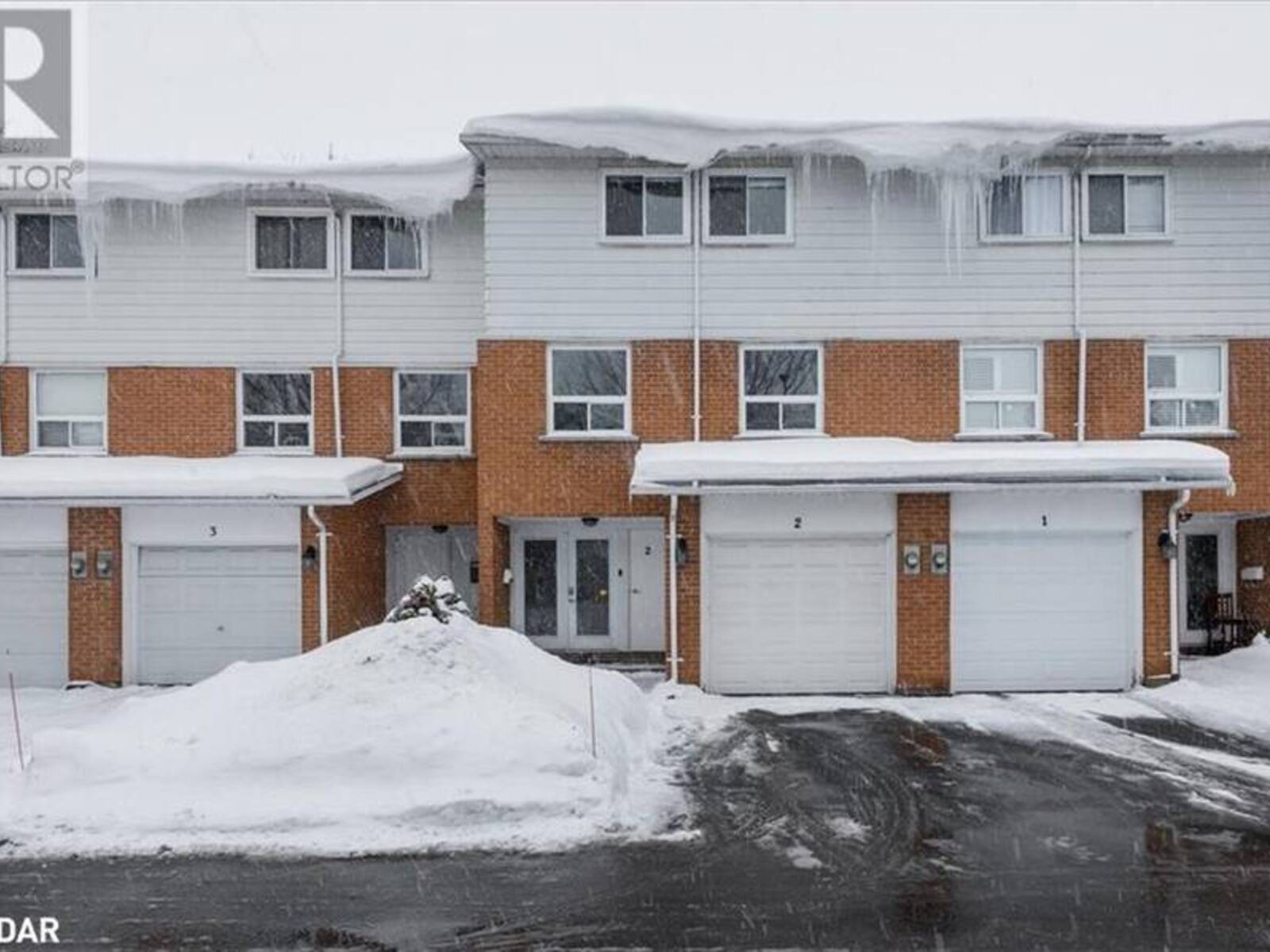 235 STEEL Street Unit# 2, Barrie, Ontario L4M 2H1