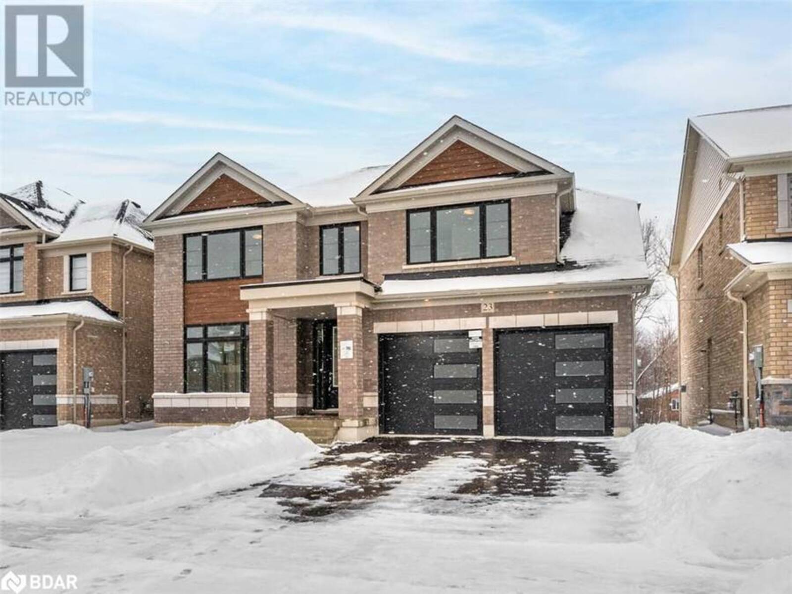 23 HUMMINGBIRD Grove, New Tecumseth, Ontario L0G 1W0