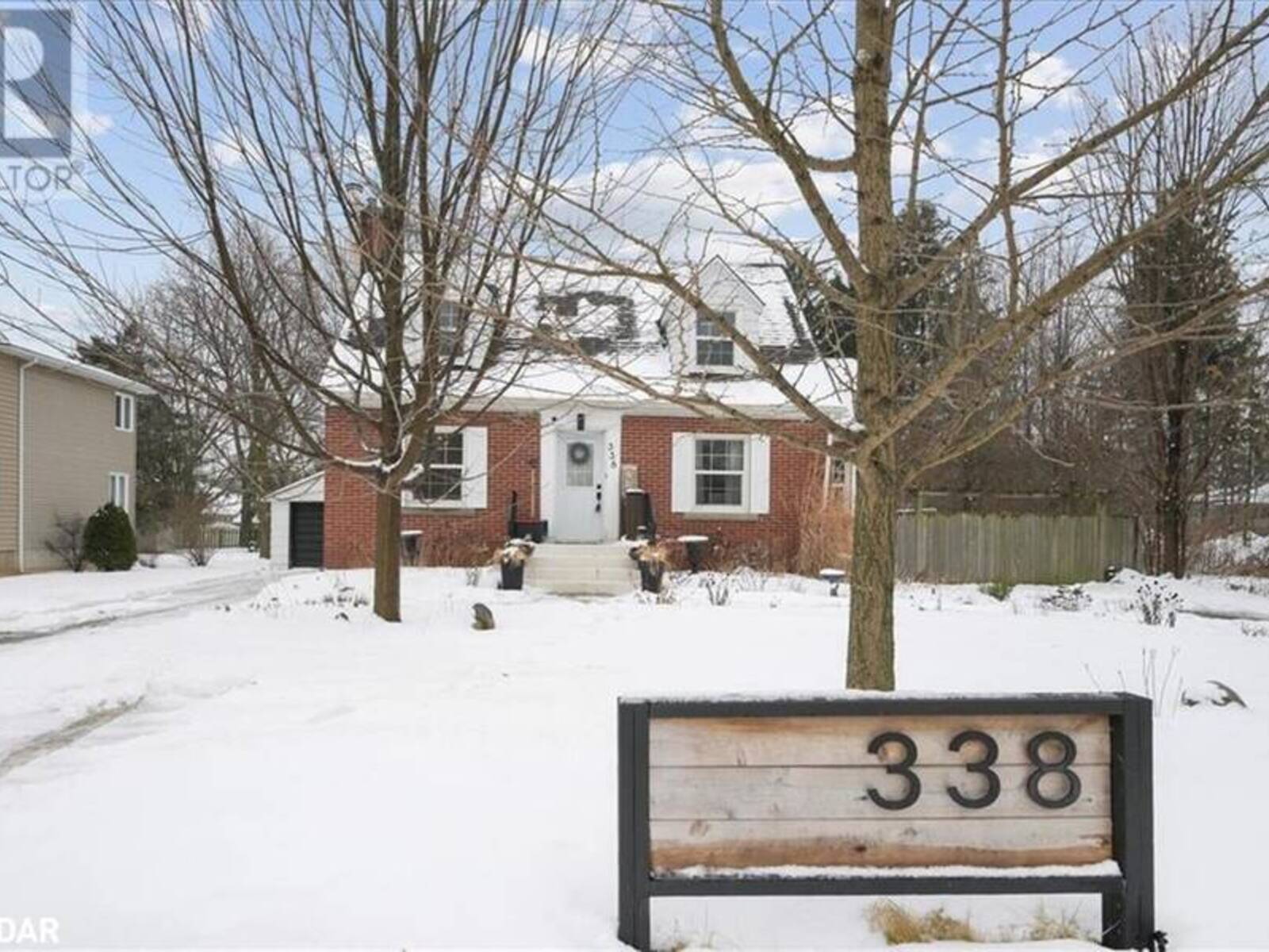 338 PARKSIDE Drive, Hamilton, Ontario L0R 2H0