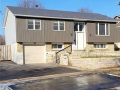 60 HEATHER Street Barrie Ontario, L4N 4N1