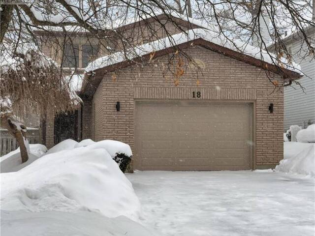 18 CARR Drive Barrie Ontario, L4N 6N3