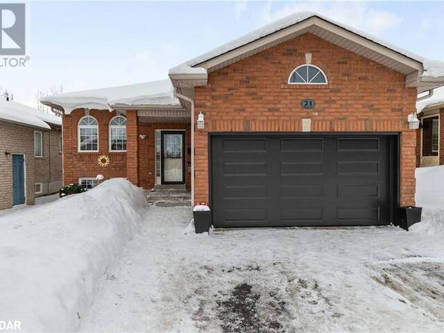 21 RUFFET Drive Barrie Ontario, L4N 0P1 - 3 Bedrooms Home For Sale