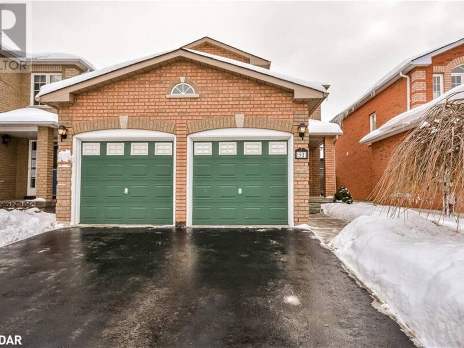 51 CATHERINE Drive, Barrie, Ontario L4N 0H1