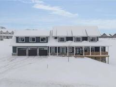 28 THOROUGHBRED Drive Coldwater Ontario, L0K 1E0