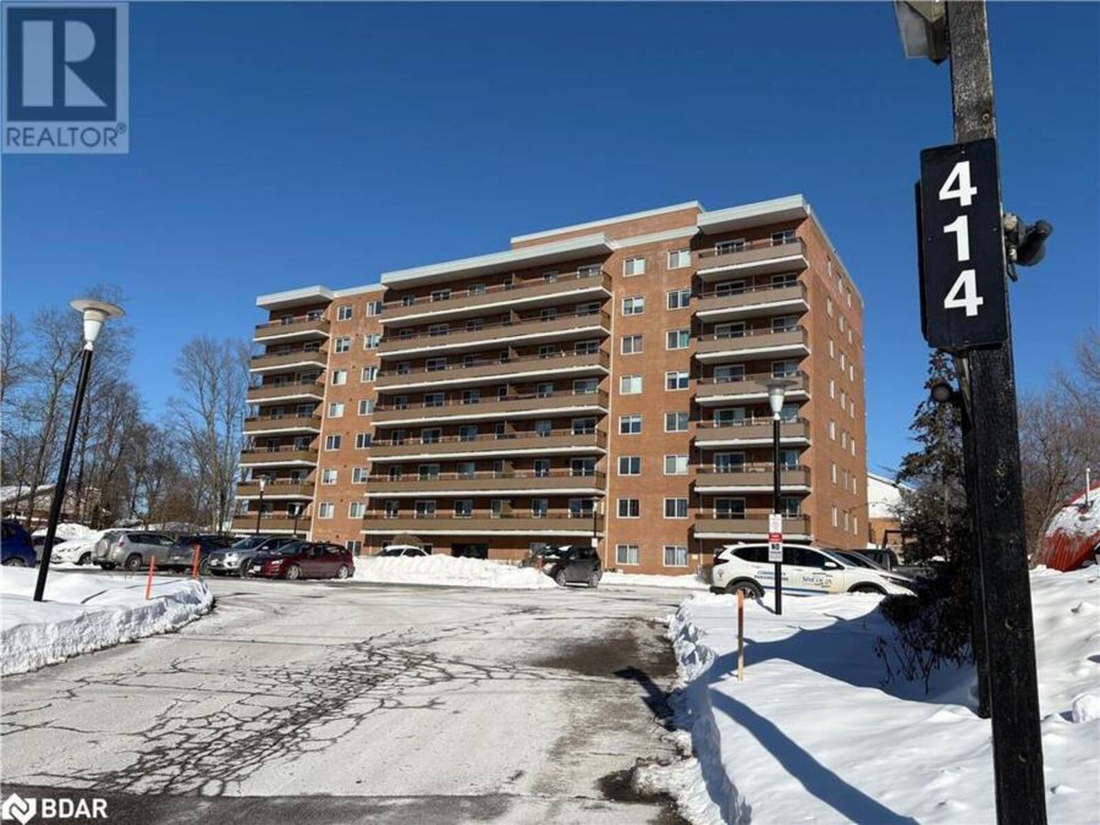 414 BLAKE Street Unit# 103, Barrie, Ontario L4M 5J7